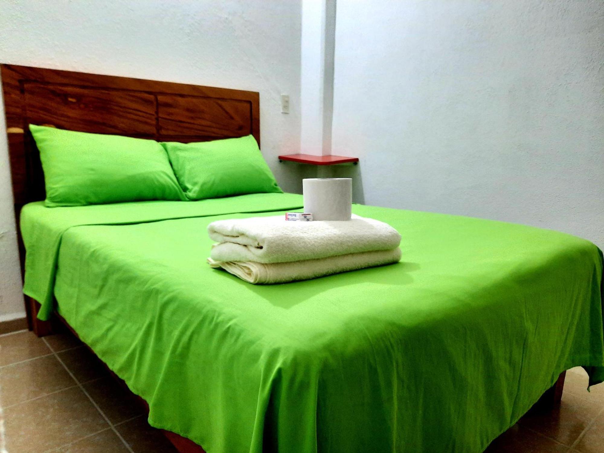 Cataviento Hotel Tecoanapa Bagian luar foto